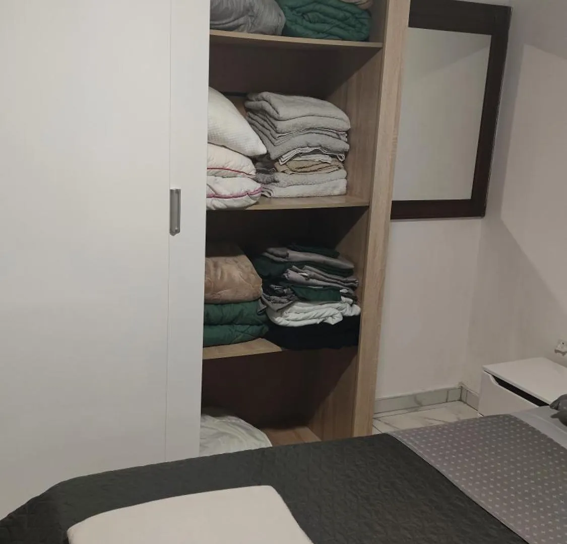 Family 2Bdr 100Sqm Airport 10Min And Free Parking شقة